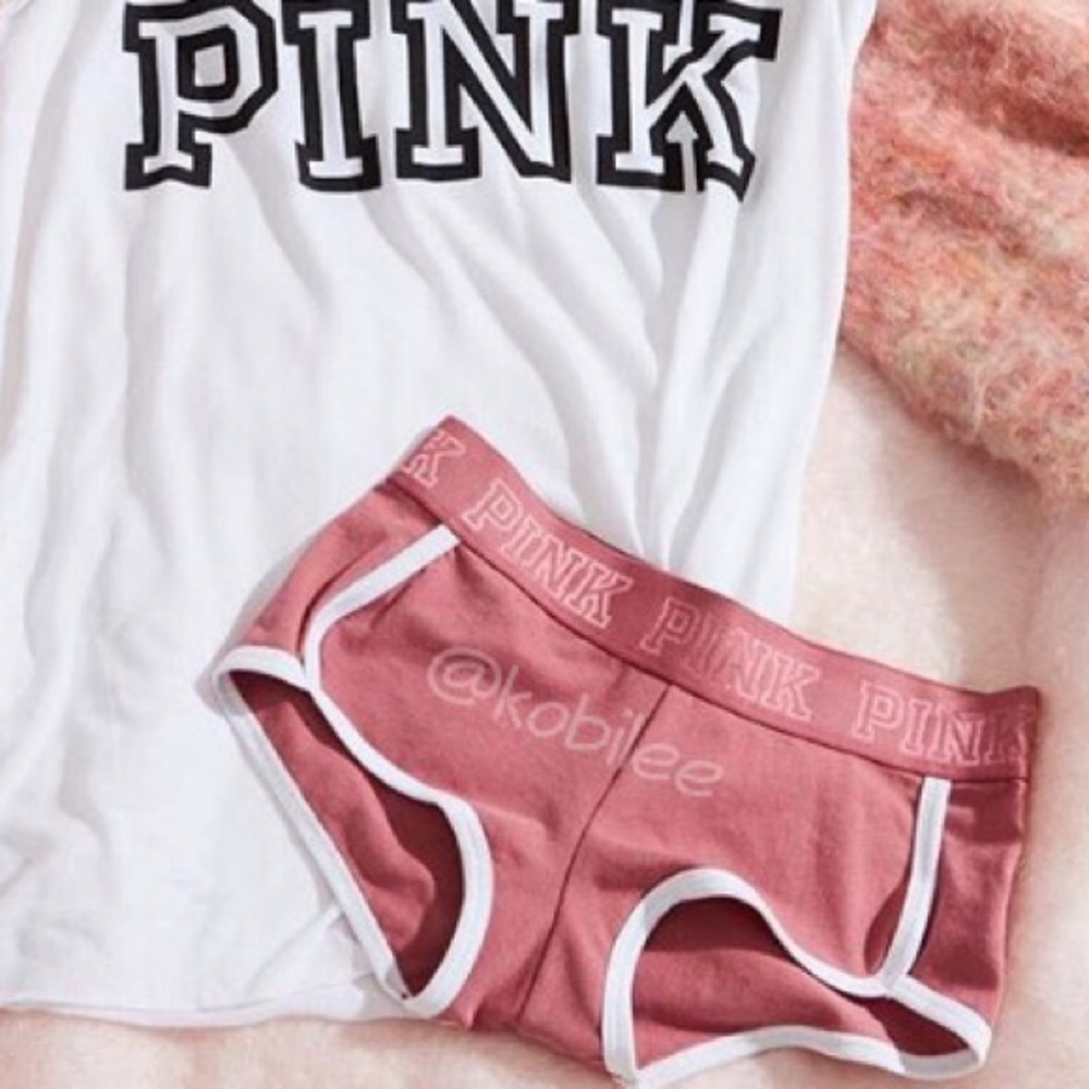 VS Pink logo boyshort panty
